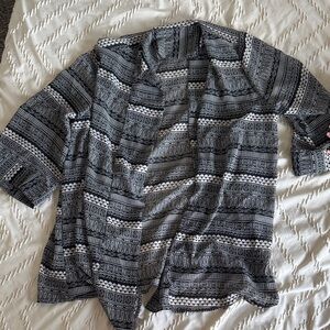 Kirra Black and White Patterned Tunic